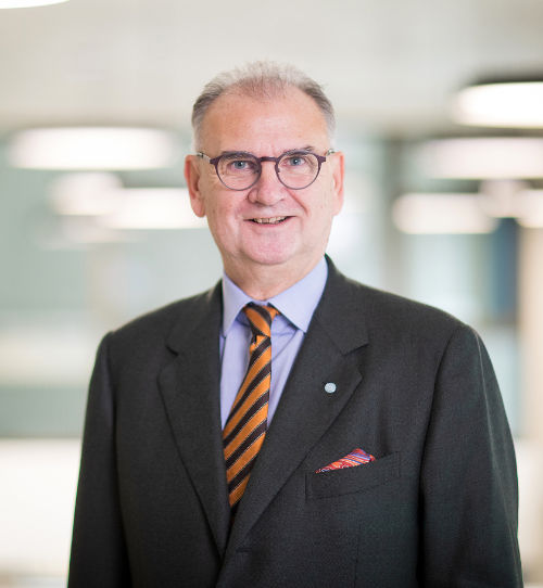 Wolfgang Fleichhacker,                                                                            Rektor Medizinische Universität Innsbruck 